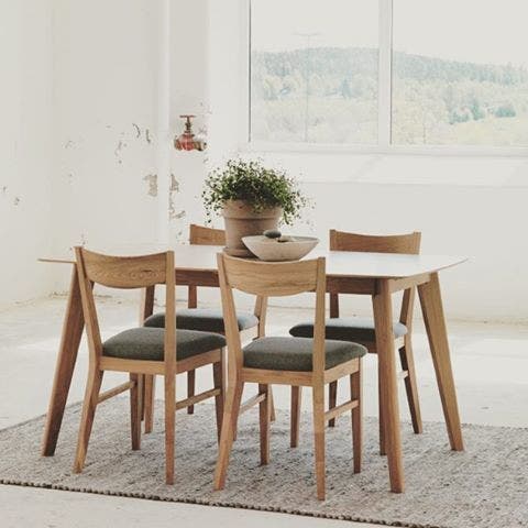 Olivia houten eettafel wit met eiken onderstel - 150 x 90 cm - zespersoons - eetkamertafel
