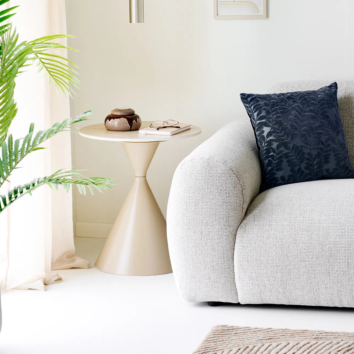 Japandi stijl bijzettafel, stijlvol design met keramisch blad