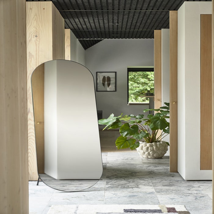 Vasto staande spiegel zwart - 170 x 55 cm - ovaal - passpiegel - wandspiegel - met standaard