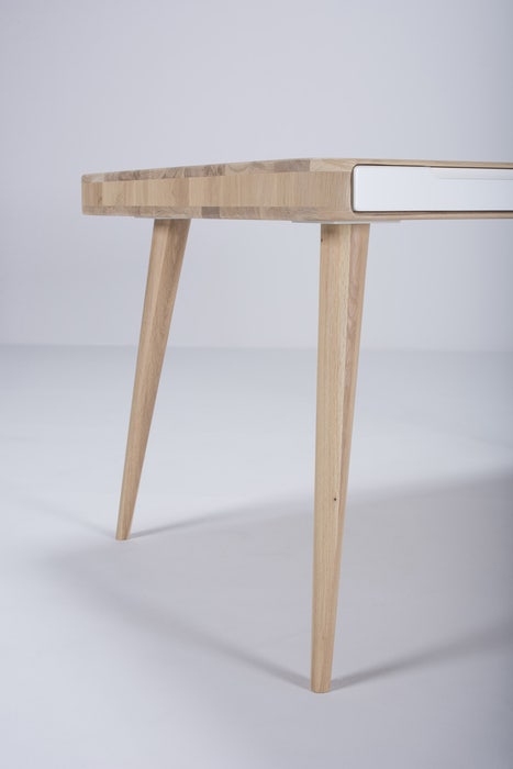 Ena table houten eettafel whitewash - 140 x 90 cm - hardwax oil white - eiken - loca