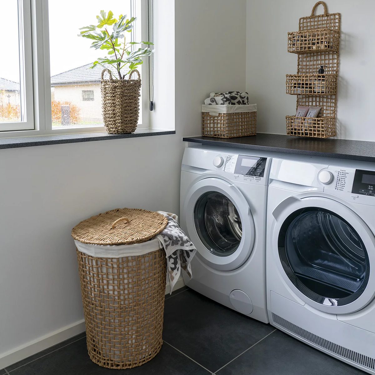 Elsa wasmand met deksel naturel - Ø 42 x 56 cm - met deksel - groot - badkamer - gevlochten - rond