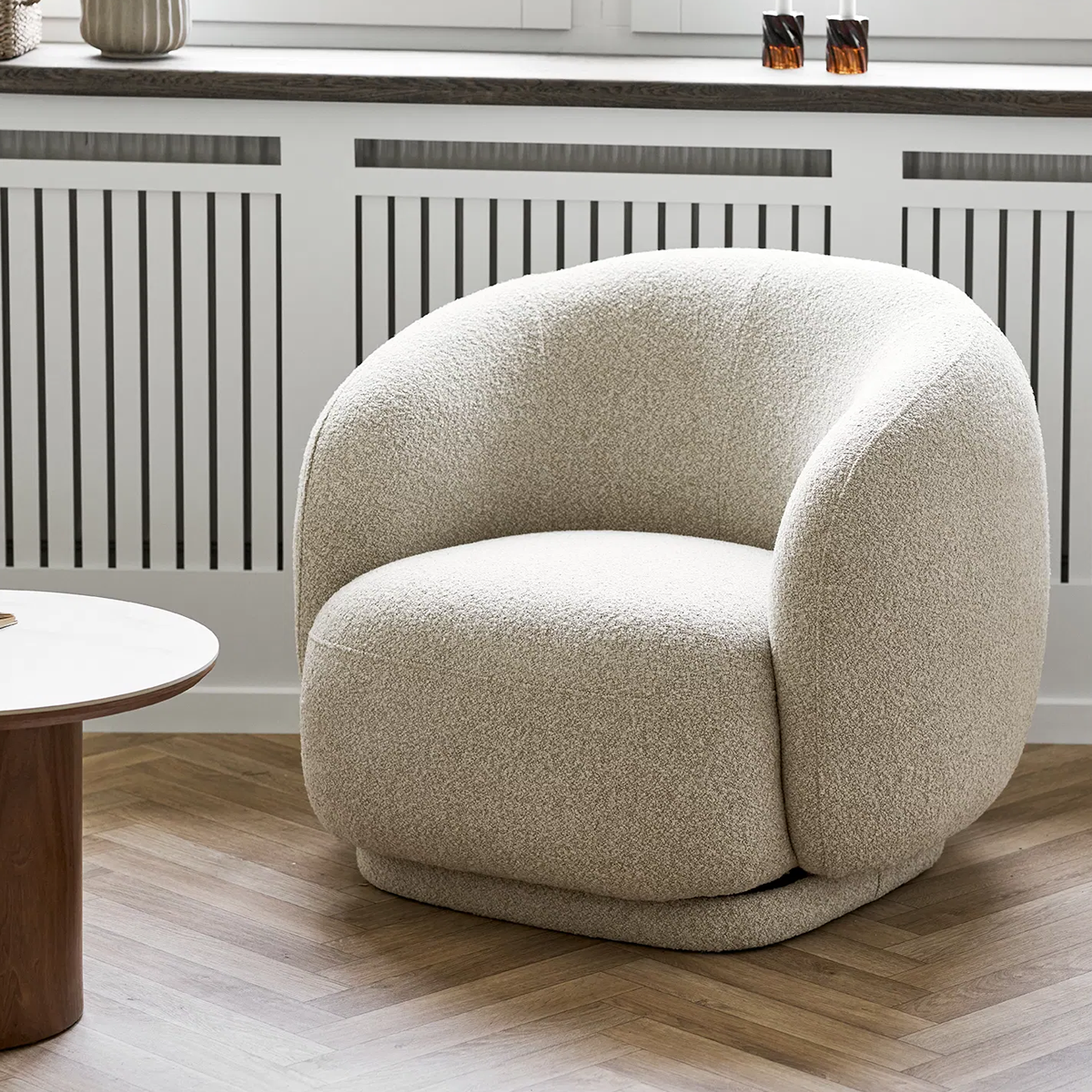 Haylie draaibare fauteuil zand beige - lounge stoel - gestoffeerd