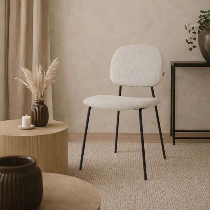Jasmijn eetkamerstoel bouclé beige - zwart onderstel japandi
