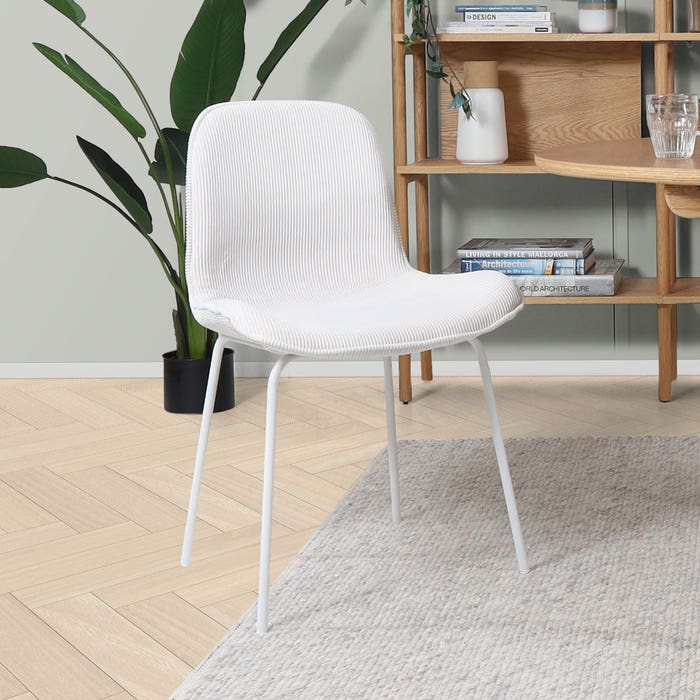 Nora-Fé eetkamerstoel rib crème - wit onderstel - set van 2 stof - scandinavisch - modern - crème - ribstof - witte poten - corduroy - set van 2 - elegant - japandi