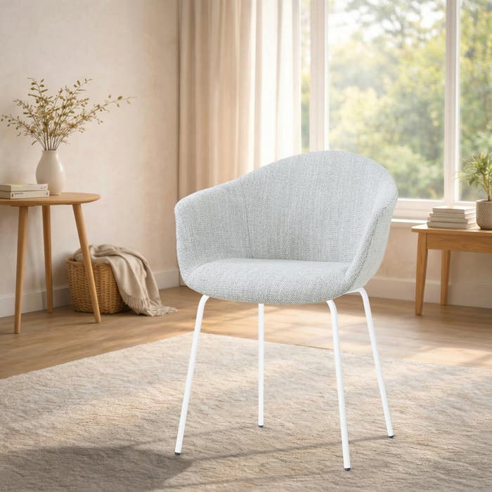 Nora-Otis eetkamerstoel grijs melange - wit onderstel - comfortabel - japandi - metalen onderstel - gestoffeerd - armleuningen