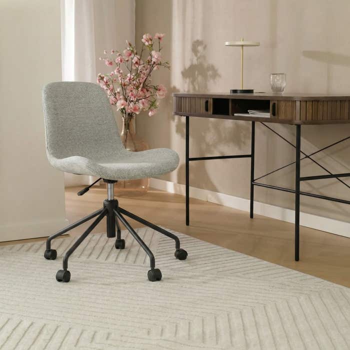 Nout-Fé bureaustoel grijs melange - zwart onderstel - scandinavisch - gestoffeerd - comfortabel - tijdloos