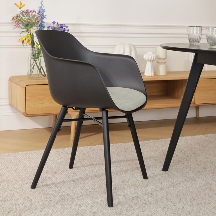 Nena-Liz eetkamerstoel zwart met naturelbeige zitkussen - zwart houten onderstel - kunststof - comfortabel - rugleuning - vergaderstoel - japandi - scandinavisch