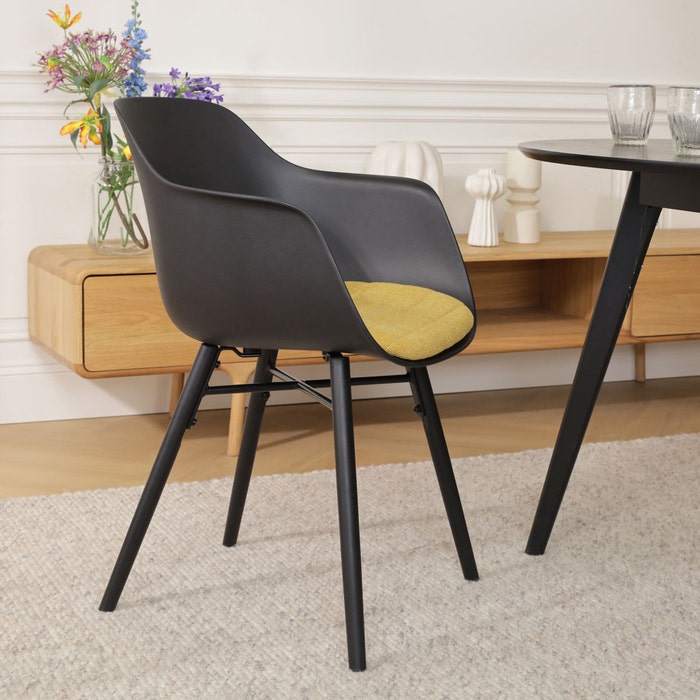 Nena-Liz eetkamerstoel zwart met warm oker zitkussen - zwart houten onderstel 