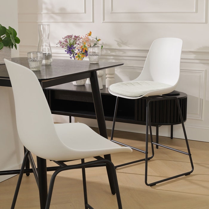 Nino-Liv barkruk wit met naturelbeige zitkussen - zwart onderstel - 65 cm - keukenblad -kookeiland - japandi - scandinavisch - kunststof