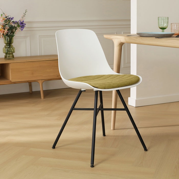 Noa-Liv eetkamerstoel wit met mosgroen zitkussen - zwart onderstel - kunststof - japandi - scandinavisch -modern