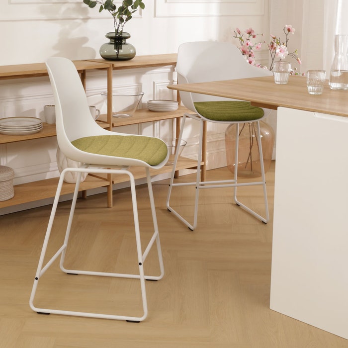 Nino-Liv barkruk wit met mosgroen zitkussen - wit onderstel - 65 cm - japandi -keukenblad - kookeiland - kunststof -  scandinavisch