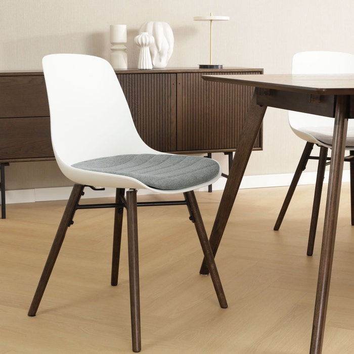 Nena-Liv eetkamerstoel wit met zeegrijs zitkussen - walnoot houten onderstel - rugleuning - kunststof - vergaderstoel - scandinavisch - japandi - comfortabel