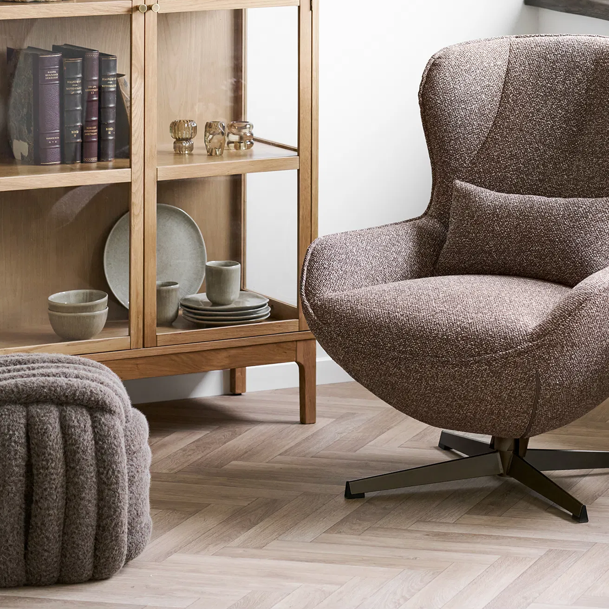 poef bruin - 48 x 43 cm - Nanou