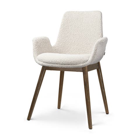 Nio-Eef eetkamerstoel bouclé beige - walnoot houten onderstel