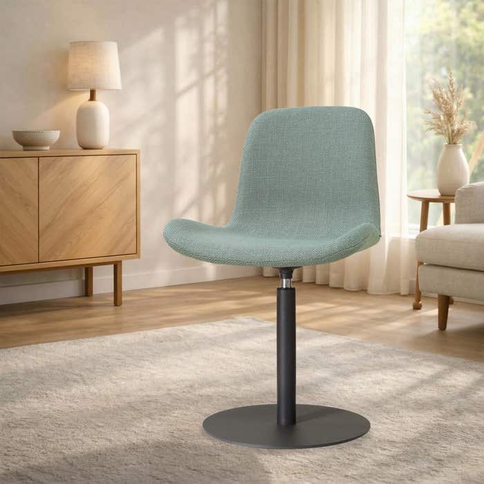Niva-Fé draaibare tulp eetkamerstoel saliegroen - mat zwart onderstel - stoffen - scandinavisch - comfortabel
