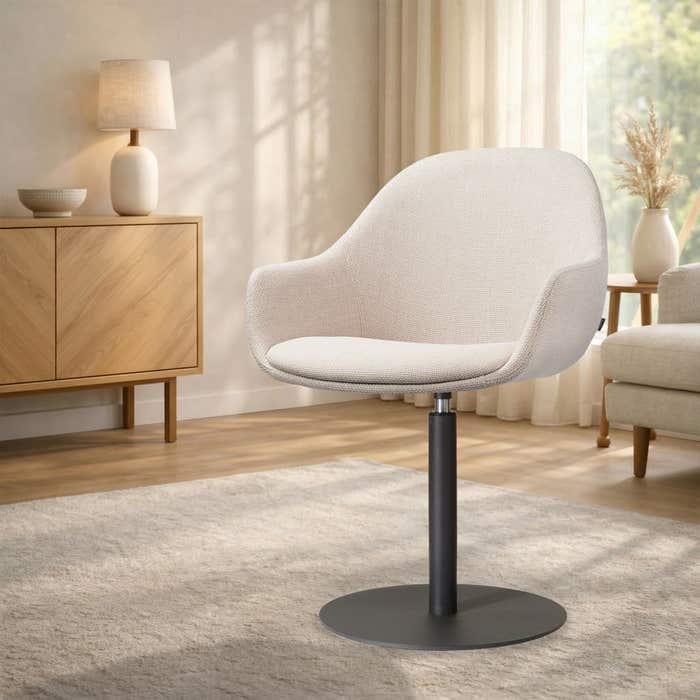 Niva-Mae draaibare tulp eetkamerstoel beige - mat zwart onderstel - armstoel - modern - comfortabel