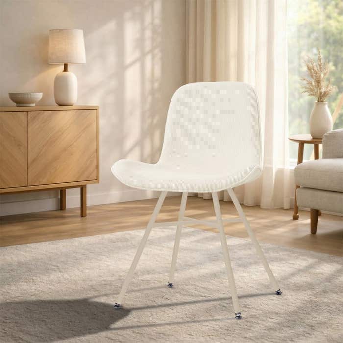 Noa-Fé eetkamerstoel rib beige - beige onderstel - japandi - comfortabel - elegant
