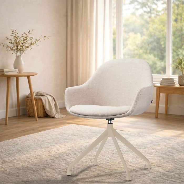 Nola-Mae draaibare eetkamerstoel beige - beige onderstel - stoffen - armleuning - comfortabel - modern