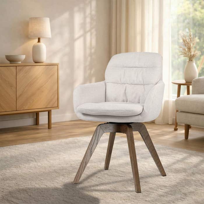 Noor-Mia draaibare eetkamerstoel beige - walnoot houten onderstel - japandi - armleuning - elegant