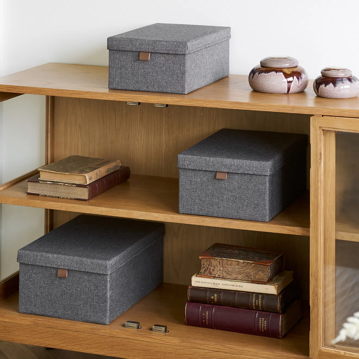 House Nordic - set van 3 - stoffen opbergmanden met deksel in de kleur grijs