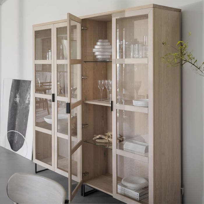 Everett houten vitrinekast whitewash - 95 x 195 cm - buffetkast - opbergkast