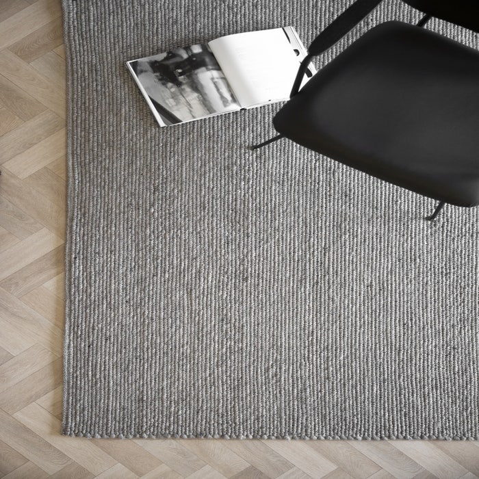 Auckland wollen vloerkleed donkergrijs - 400 x 300 cm - grijs - woonkamer - slaapkamer - laagpolig - scandinavisch - 300 x 400 - rechthoekig - handgeknoopt