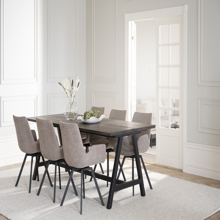 Norwell draaibare eetkamerstoel beige - zwart onderstel - set van 2 - stoel - landelijk - bruin - eettafelstoel - zwart - modern - scandinavisch - met armleuning