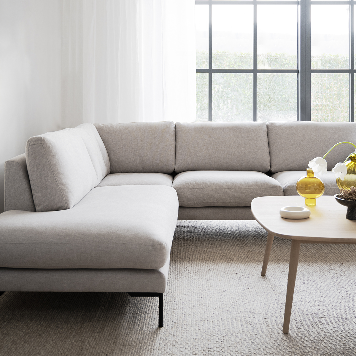 Corwin gestoffeerde hoekbank beige - links - 266 cm - bankstel - stof - zandkleur - scandinavisch