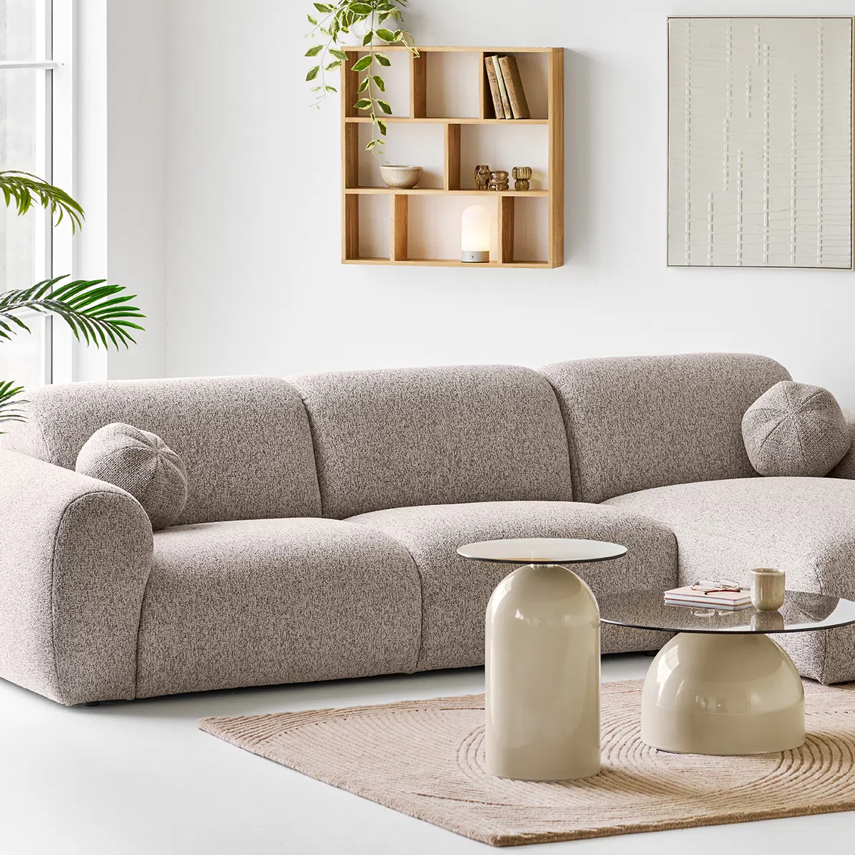 Smal bijzettafel Raiza metalen bijzettafel beige met glazen blad - Ø40