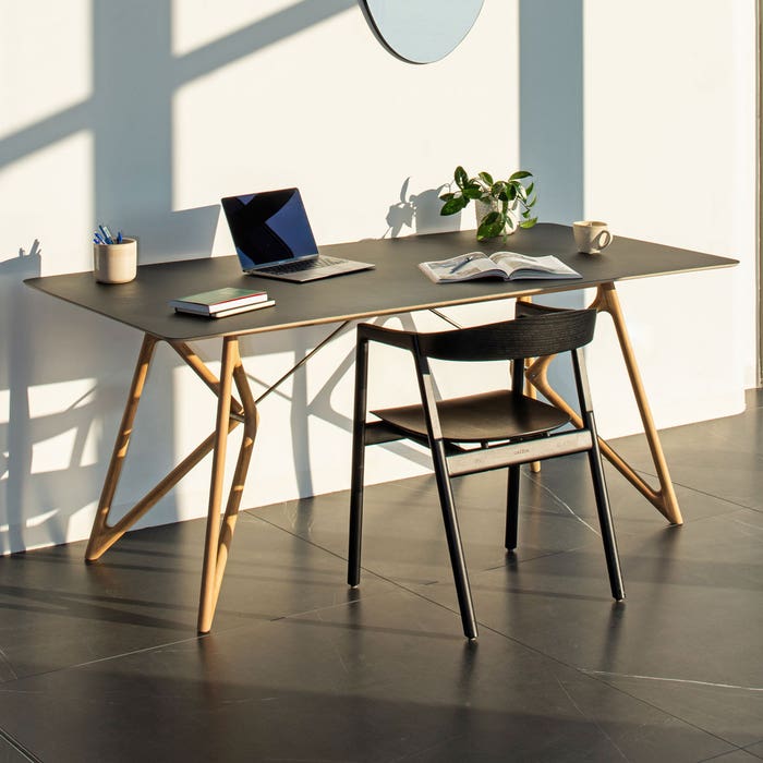 Tink table houten eettafel whitewash - met linoleum tafelblad nero - 180 x 90 cm - tafel - eetkamertafel - zwart - massief eiken - rechthoekig - scandinavisch - licht eiken - linoleum tafelblad