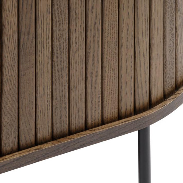 Lenn houten tv meubel gerookt eiken - 120 x 40 cm - tv kast - laag - modern - scandinavisch - ronde hoeken - zwarte metalen poten - bruin - japandi - walnoot