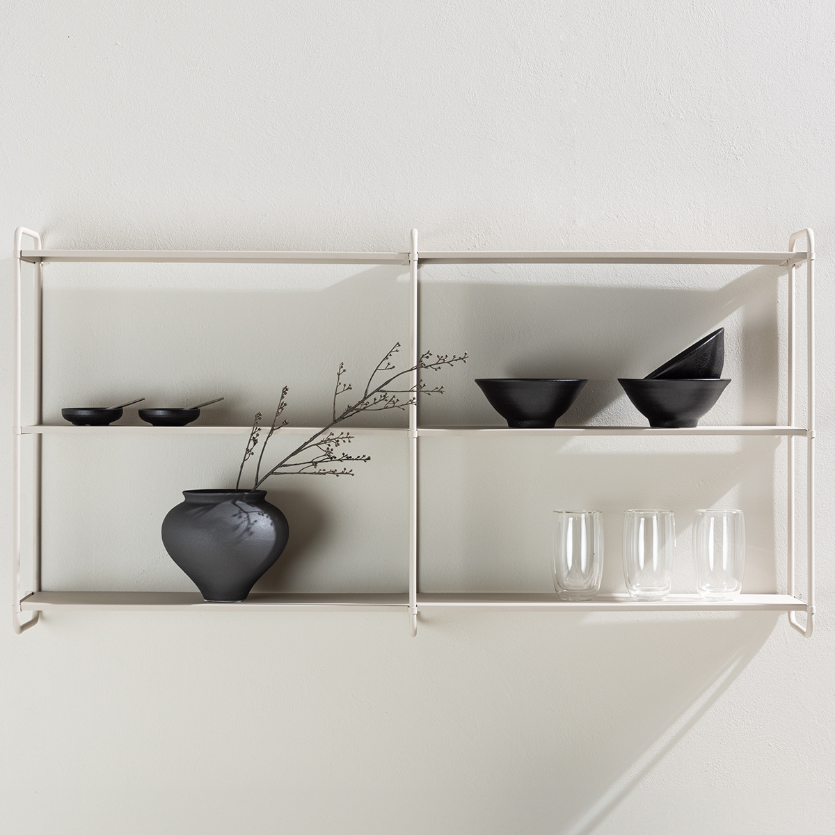 Freddy metalen wandrek beige - 122 x 63 cm - industrieel - metaal - keuken - boeken - decoratie