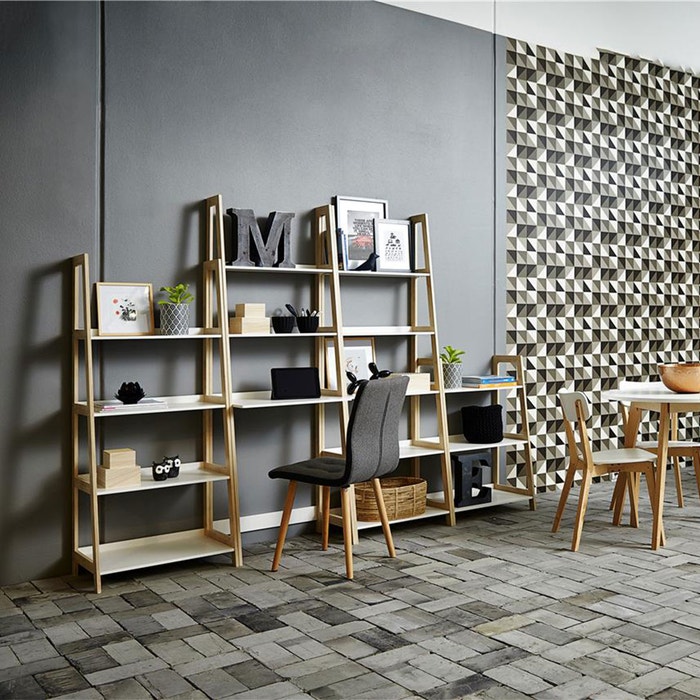 Livia houten wandkast bamboe - 63 x 180 cm - open kast - boekenkast