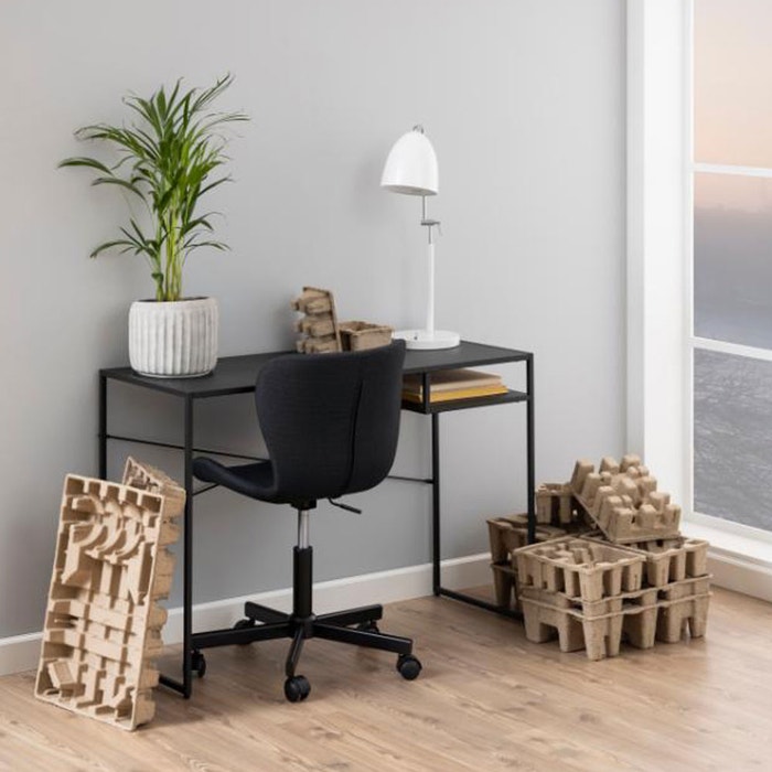 Roy metalen bureau zwart - met opbergvak - 110 x 45 cm 