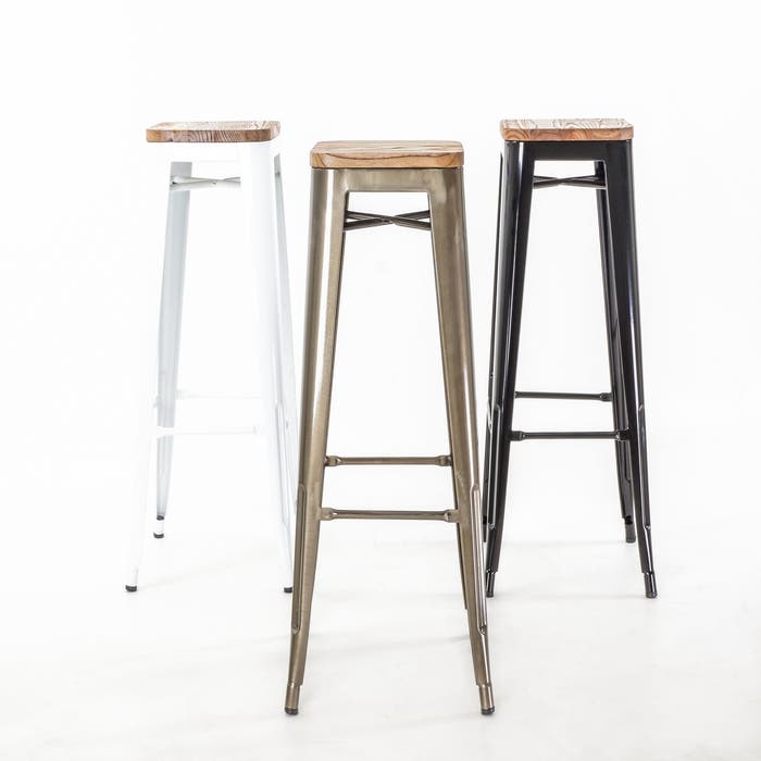 Metalen barkruk zwart - met houten zitting - 65 cm - cafe - kookeiland - horeca - stapelbaar - keuken