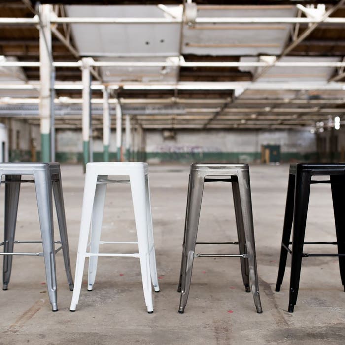 Metalen barkruk zwart - 77 cm - cafe - Industrieel - Xavier Pauchard - horeca - stapelbaar