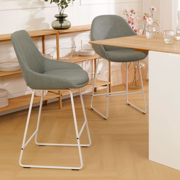 Nino-Isa barkruk groen - wit onderstel - 75 cm barstoel - rugleuning - hoge - design - luxe - stof - modern - scandinavisch - lichtgroen
