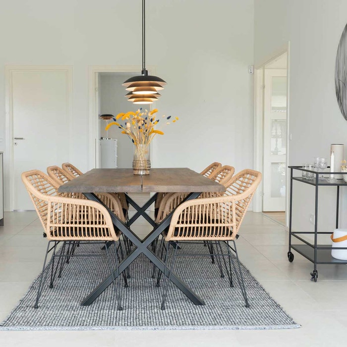Madelein rotan tuinstoel naturel - met armleuning en zitkussen - kunststof - rattan