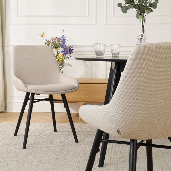 luxe eetkamerstoel beige - zwart houten onderstel Nena-Isa
