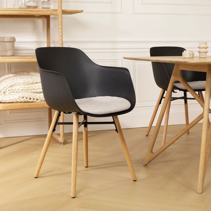Nena-Liz eetkamerstoel zwart met beige zitkussen - houten onderstel armstoel - eetkamerstoel - vast stoelkussen - met armleuning - naturel houten poten