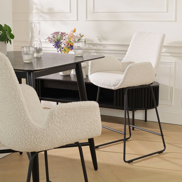 design barkruk bouclé beige - zwart onderstel - 65 cm - Nino-Eef 