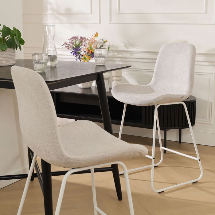 Nino-Fé barkruk beige - wit onderstel - 65 cm barstoel - rugleuning - kookeiland - stof - zithoogte 65 cm - lage - scandinavisch