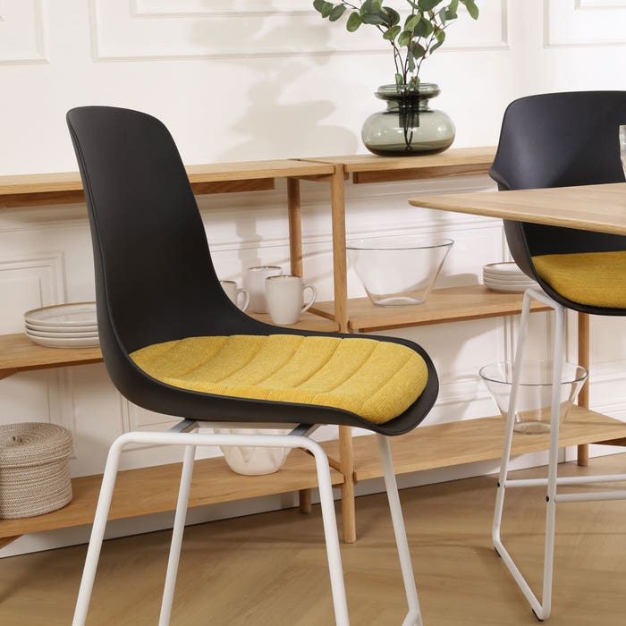 Nino-Liv barkruk zwart met okergeel zitkussen - wit onderstel - 65 cm barstoel - rugleuning - kookeiland - kunststof - zithoogte 65 cm - lage - scandinavisch