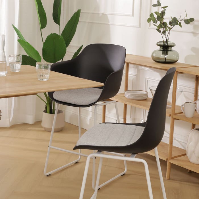 scandinavische barkruk zwart met lichtgrijs zitkussen - wit onderstel - 65 cm Nino-Liv