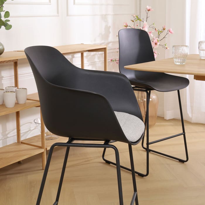 Nino-Liz barkruk zwart met lichtgrijs zitkussen - wit onderstel - 65 cm barstoel - armleuning - rugleuning - lage - luxe - stof - scandinavisch - comfortabele - japandi