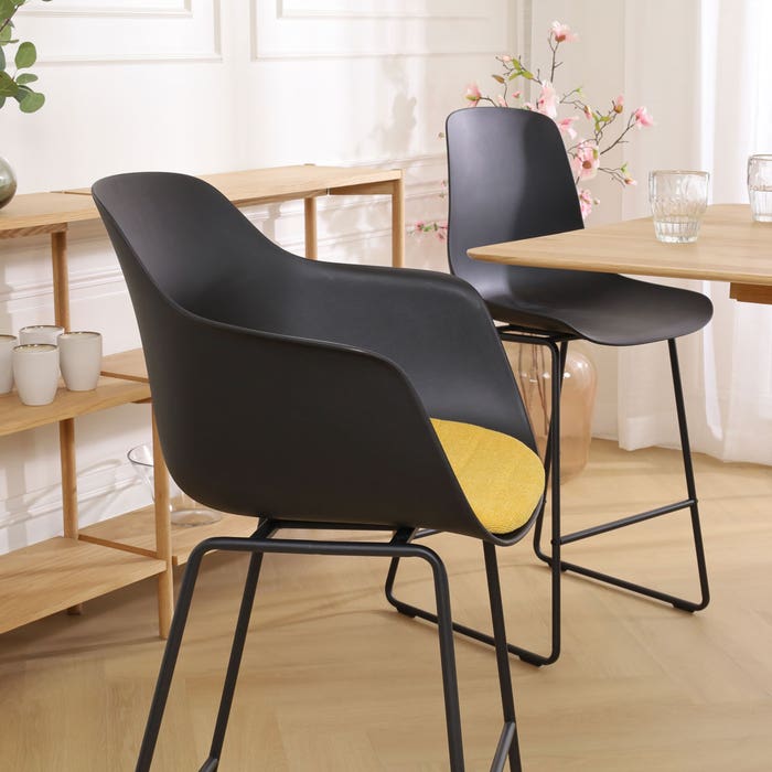 scandinavische barkruk zwart met okergeel zitkussen - zwart onderstel - 75 cm Nino-Liz