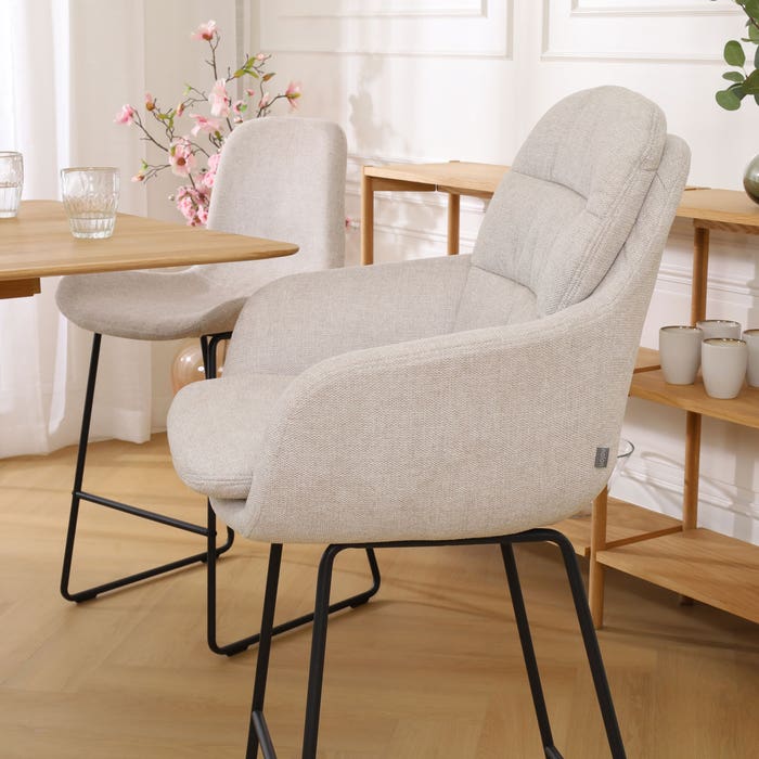 scandinavische barkruk met armleuning beige - zwart onderstel - 65 cm Nino-Mia 