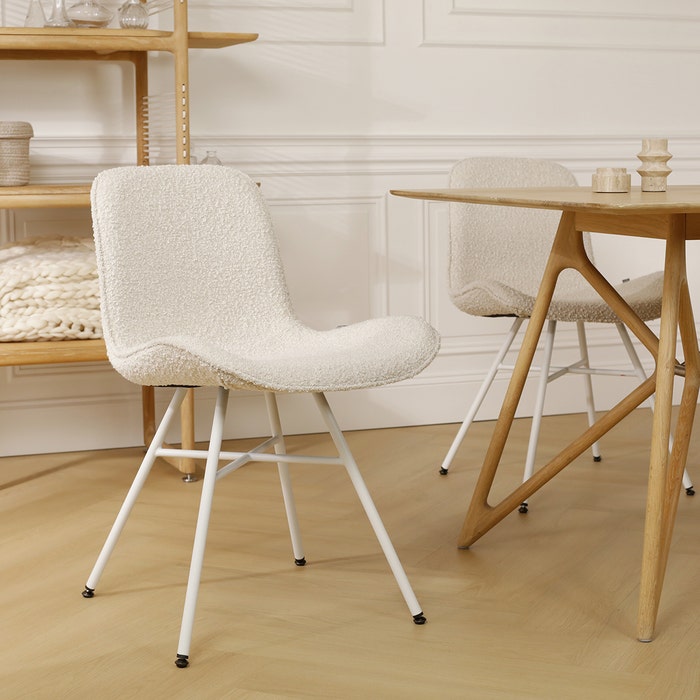 Noa-Fé eetkamerstoel bouclé beige - wit onderstel stof - scandinavisch - scandinavisch - crème - modern - witte poten
