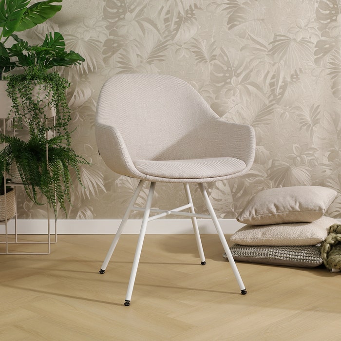 Noa-Mae eetkamerstoel beige - wit onderstel met armleuning - design - bruin - scandinavisch - luxe - stof - armstoel - comfortabele - japandi