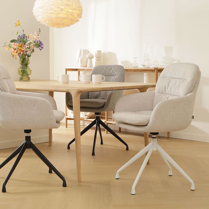 scandinavische draaibare eetkamerstoel beige - wit onderstel Nola-Mia 